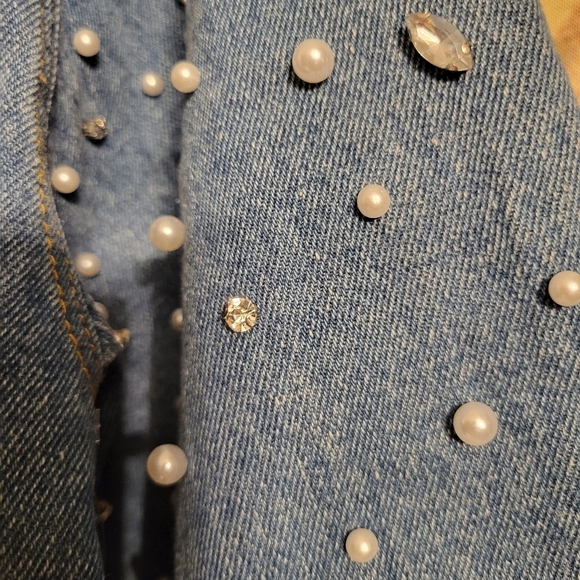 NWT Untamed Petals Denim Jacket, Size Small - Picture 7 of 11